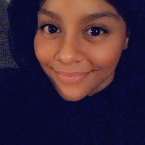 Meet your Posher, Kauthar